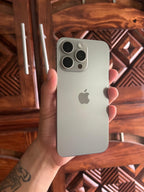 iPhone 15 Pro Max de 256 gb Impecable